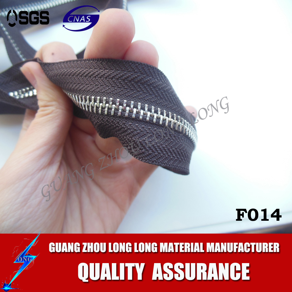 # 5 Custom Printed Waterproof Long Chain Nylon Separating Zippers With Open End